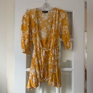 Lulus Yellow Floral Wrap Dress Size S